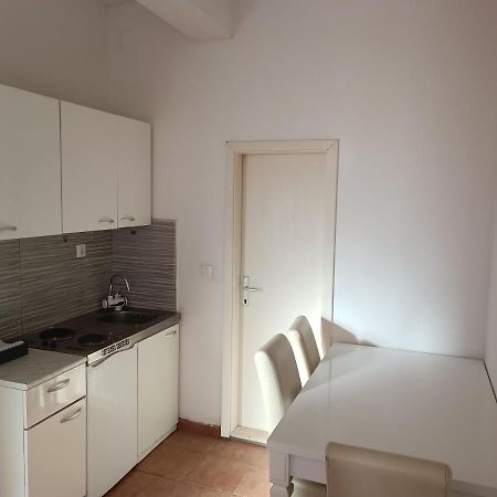 Opus Two Apartment Dubrovnik - Private Parking Екстериор снимка